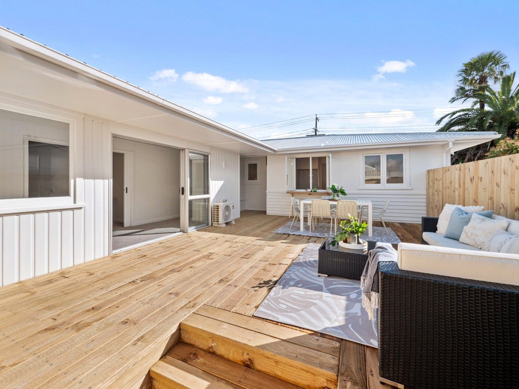 53A Queen Road, Bellevue, Tauranga - Carousel 1