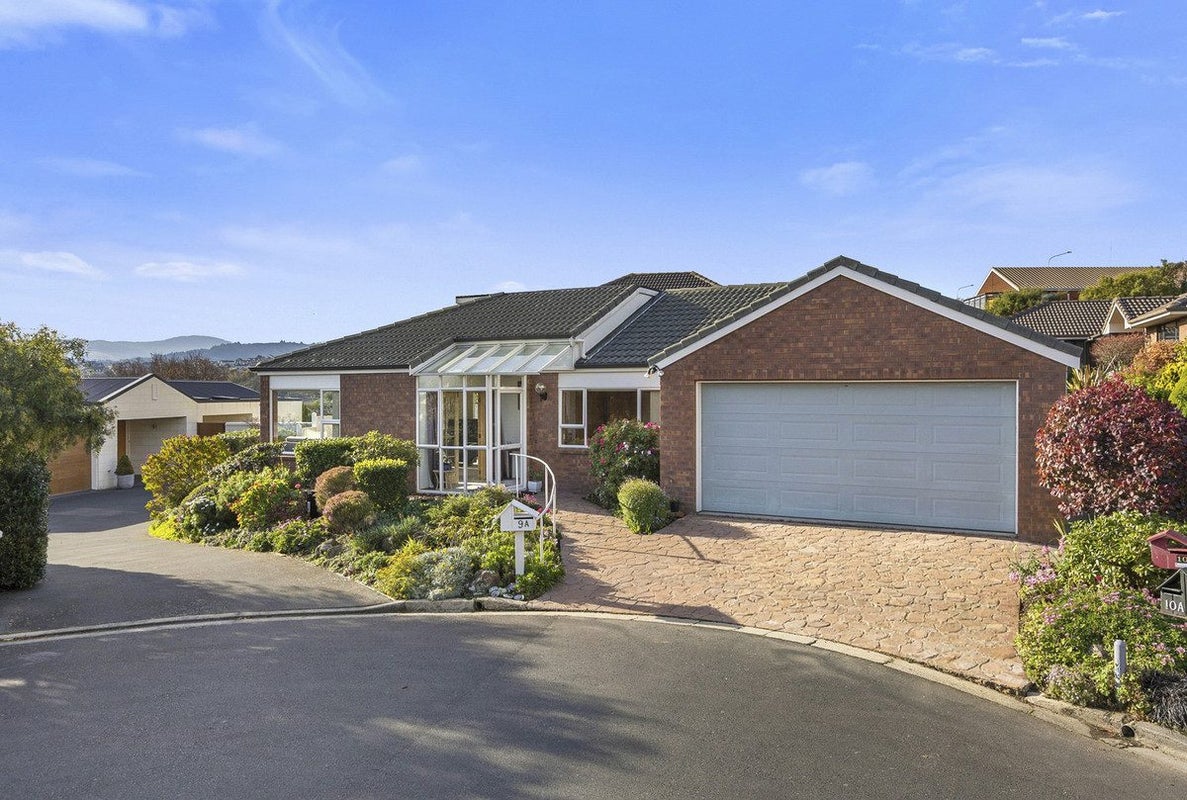 9A Glenfinnan Place, Andersons Bay, Dunedin - Carousel 1