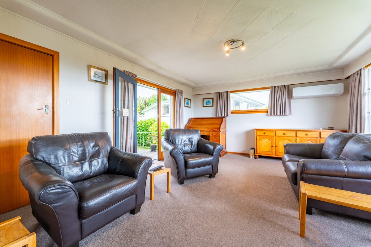78 Weston Road, Waiareka Junction, Oamaru - Carousel 2