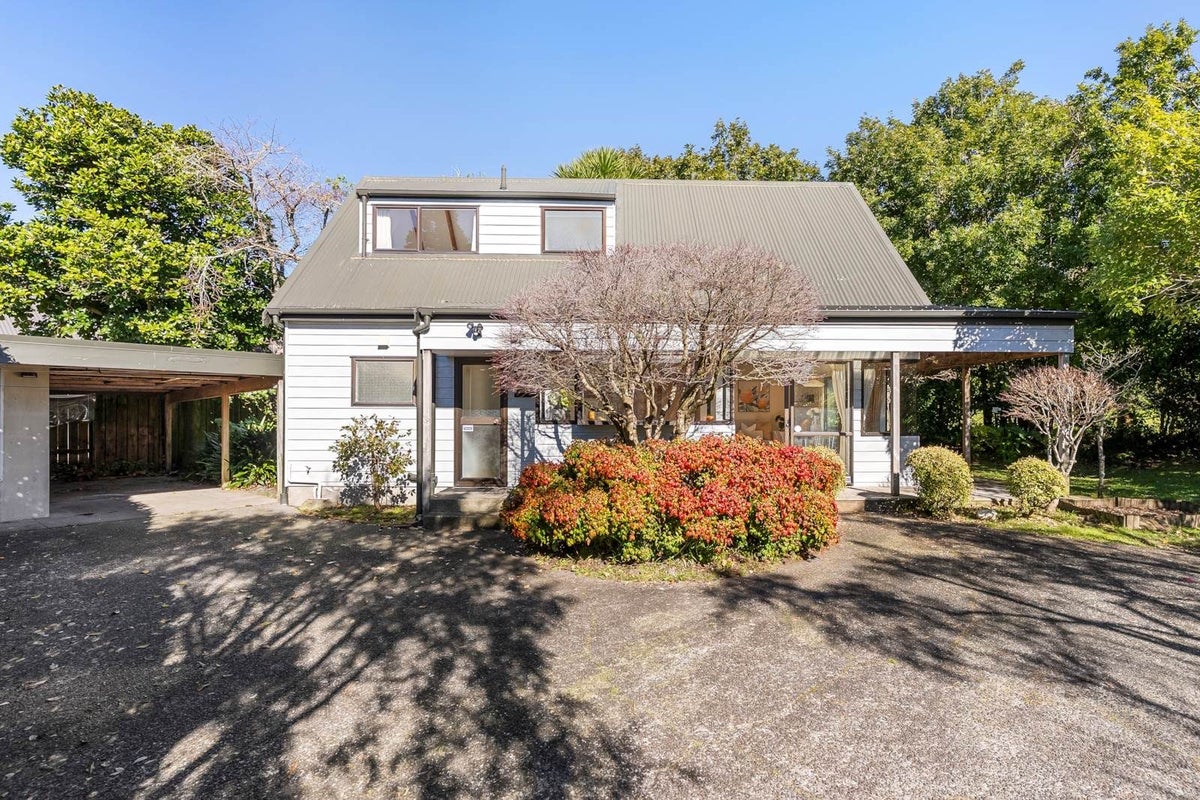 2/105 Glendale Road, Glen Eden, Auckland - Carousel 1