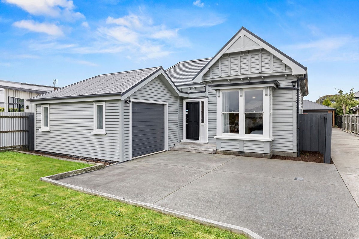20 Sumner Street, Spreydon, Christchurch - Carousel 1