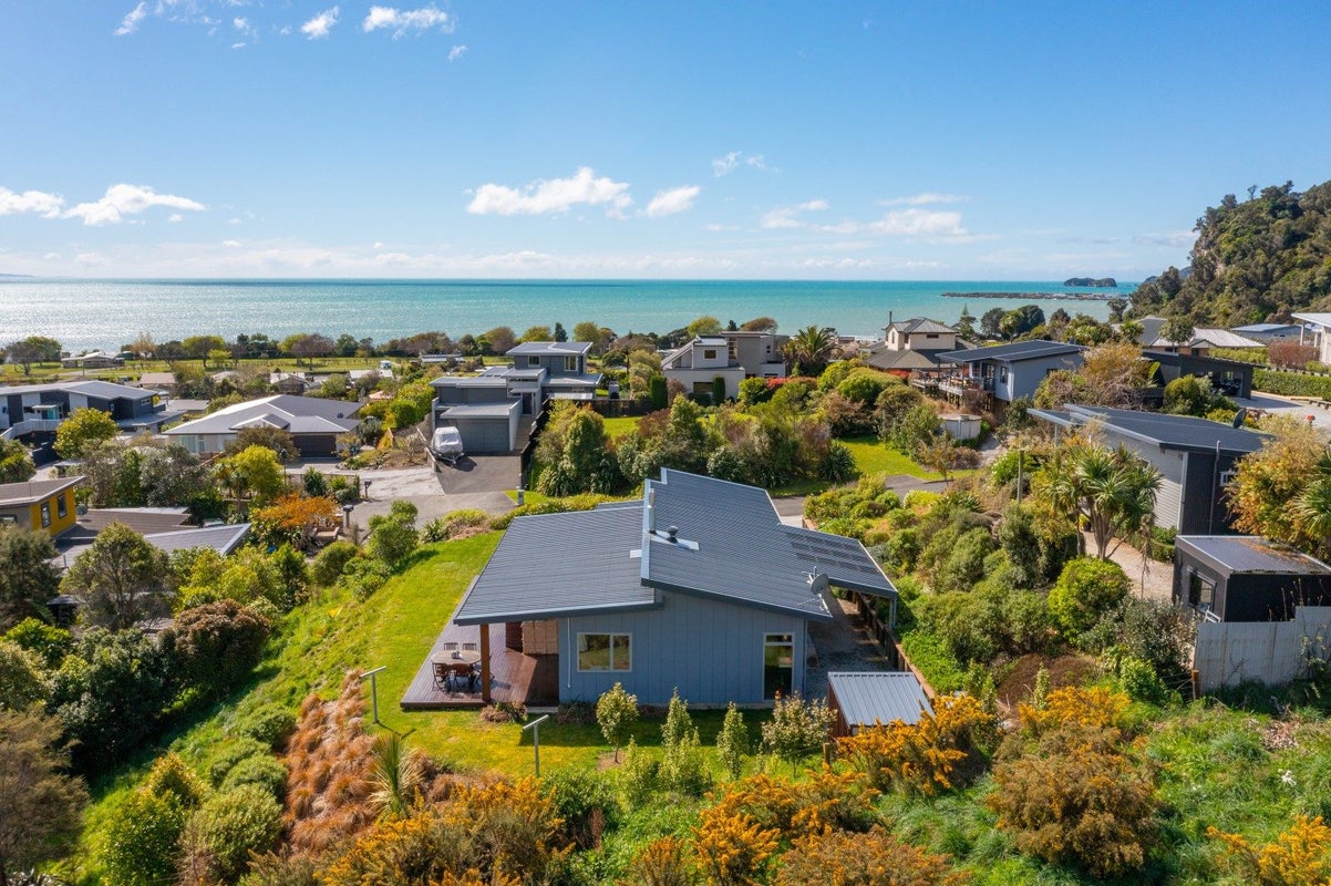19 Sandridge Terrace, Pohara, Takaka - Carousel 2