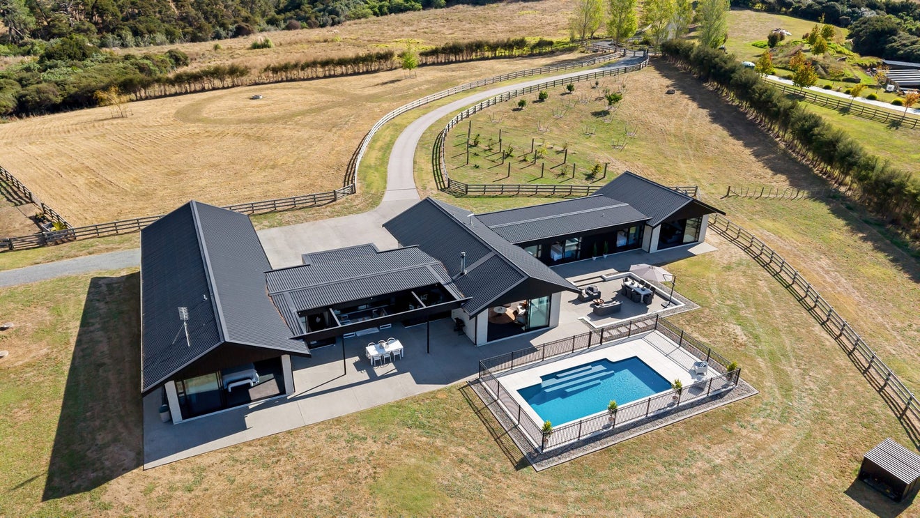 671 Whitford-Maraetai Road, Howick - Carousel 50