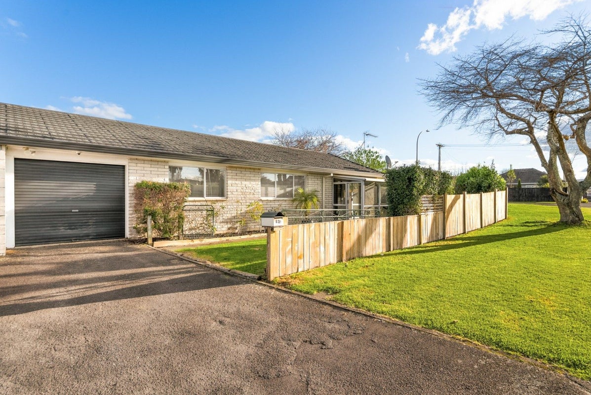 62A Pemberton Crescent, Greerton, Tauranga - Carousel 1