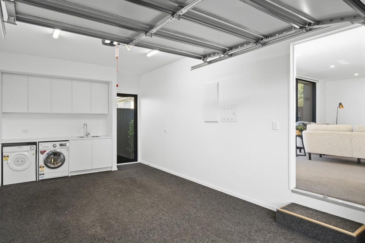 261C Edgeware Road, Edgeware, Christchurch - Carousel 20