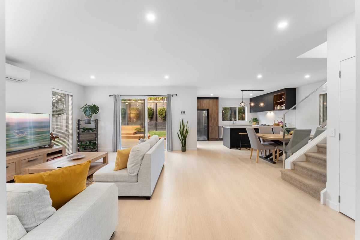 37 Mita Road, Silverdale, Rodney, Auckland - Carousel 2