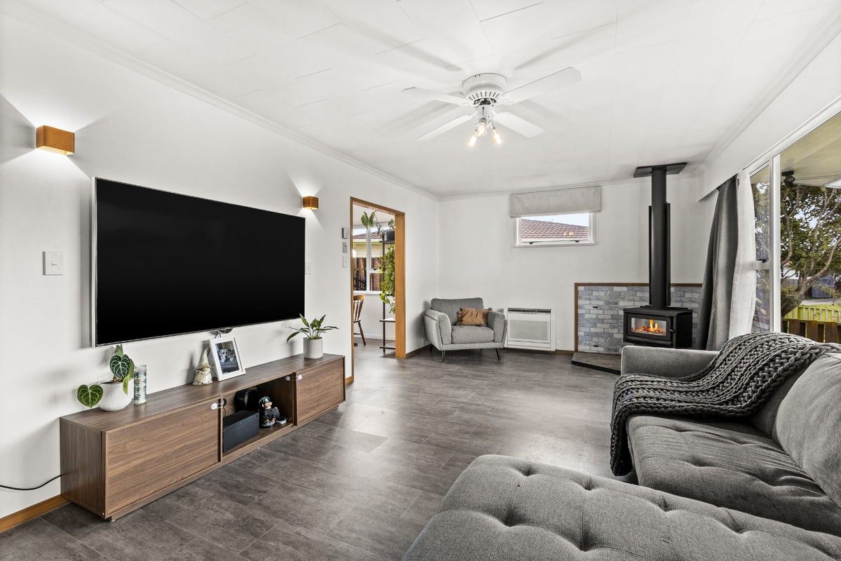 31 Plunket Street, Tamatea, Napier - Carousel 2