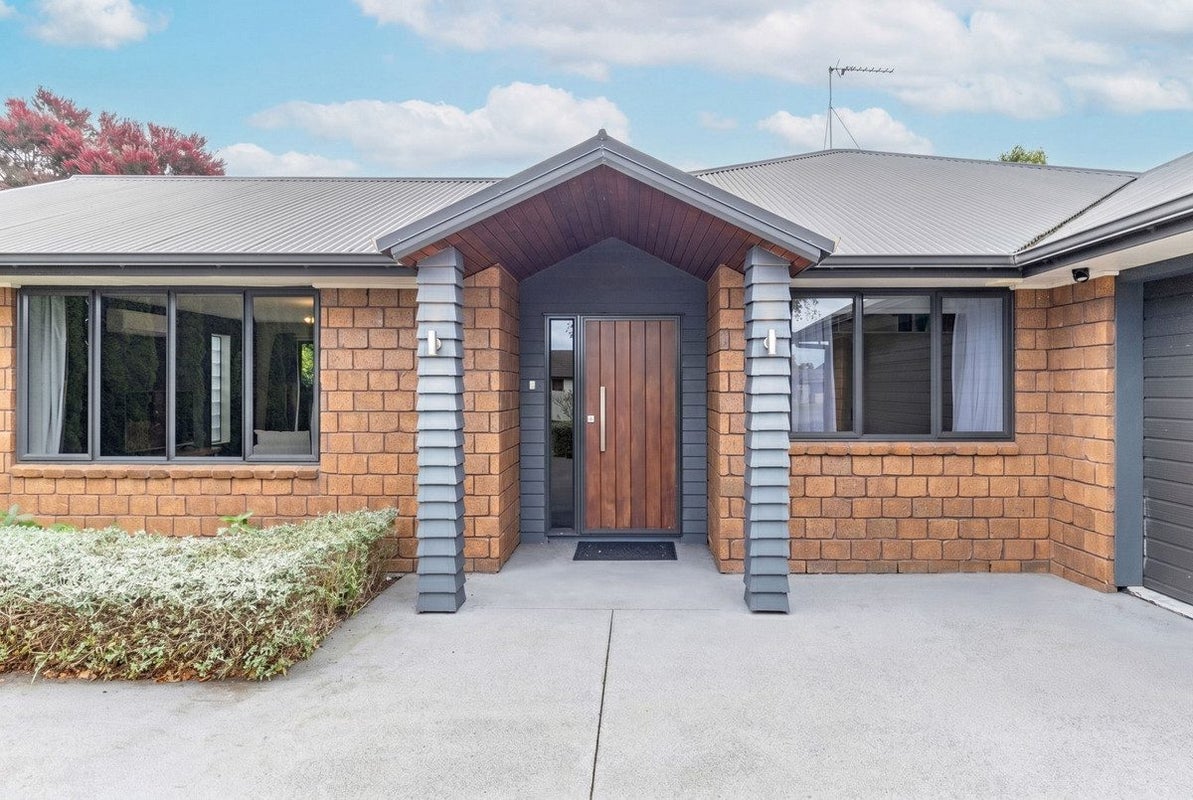 48 Wiltshire Drive, Huntington, Hamilton - Carousel 2
