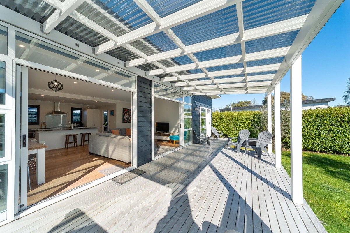 32 Burgundy Drive, Martinborough, Martinborough - Carousel 1