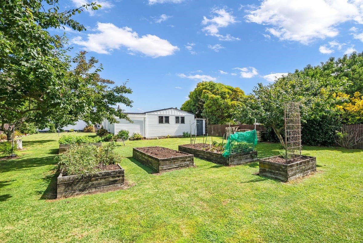 6 Cobham Place, Tikipunga, Whangarei - Carousel 2