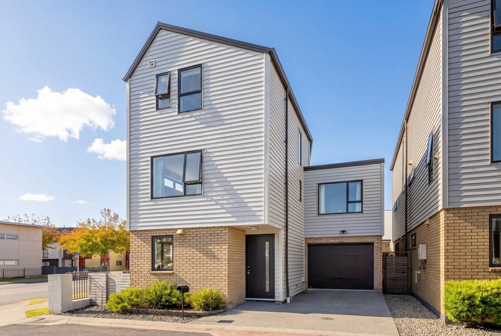 2 Koropiko Lane, Flat Bush, Auckland - Carousel 1