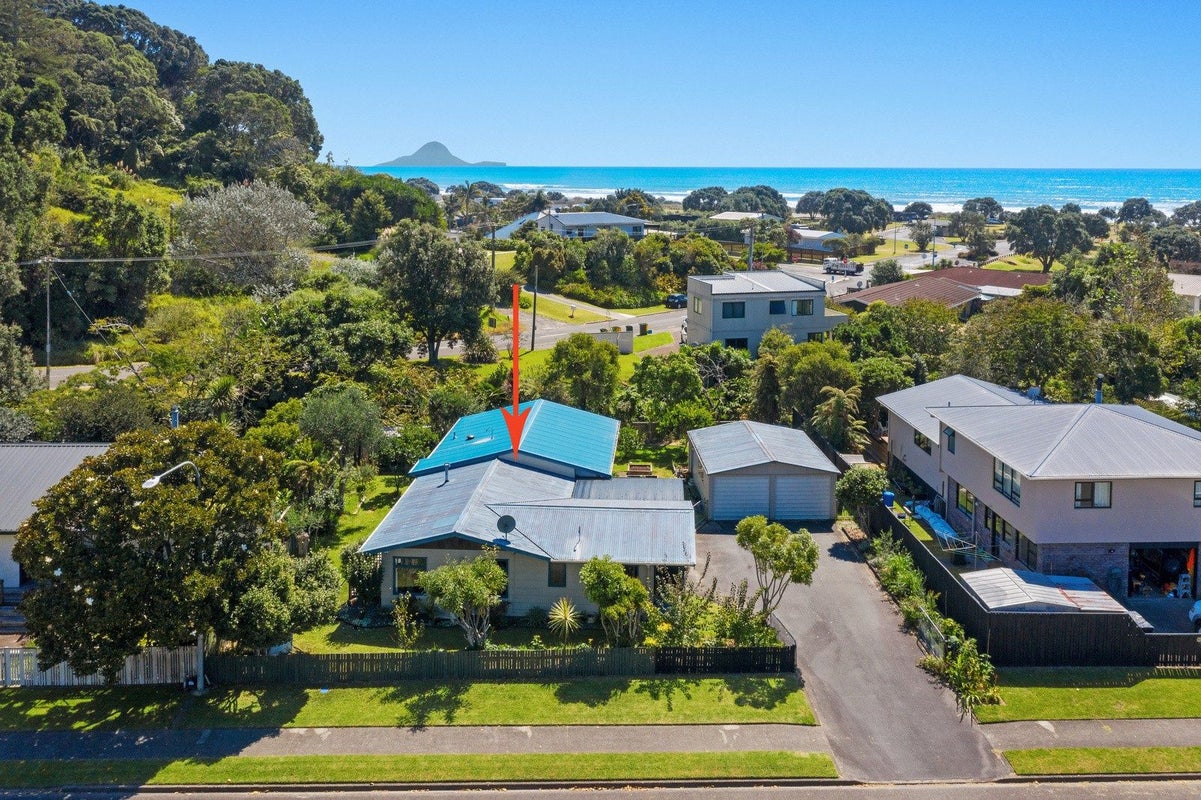 10 Bluett Road, Ohope, Ohope - Carousel 1