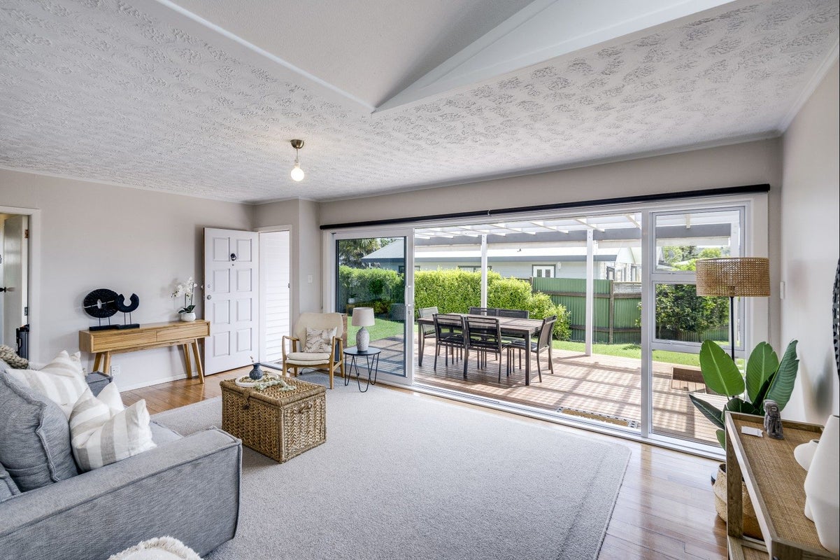 186 Guppy Road, Taradale, Napier - Carousel 2