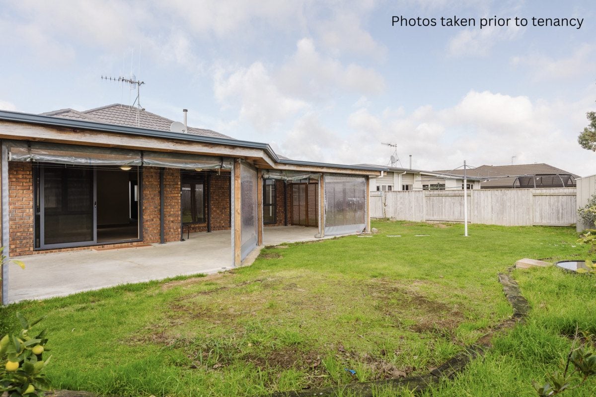 17 Brooklyn Heights Drive, Kelvin Grove, Palmerston North - Carousel 19