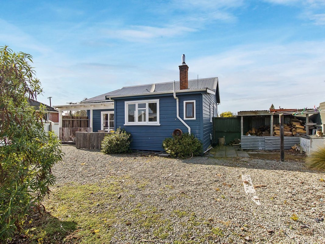 6 Edward Street, Waimate, Waimate - Carousel 11