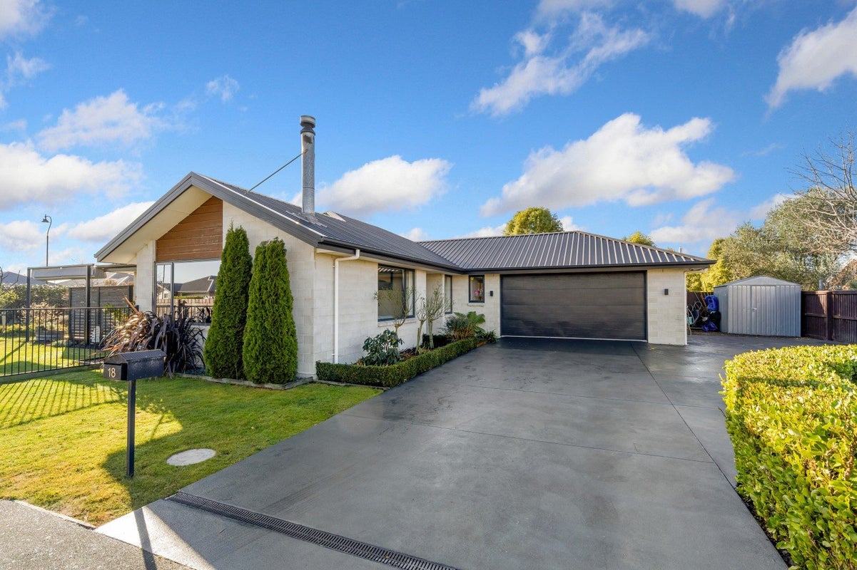 18 Palladio Avenue, Leeston, Leeston - Carousel 1