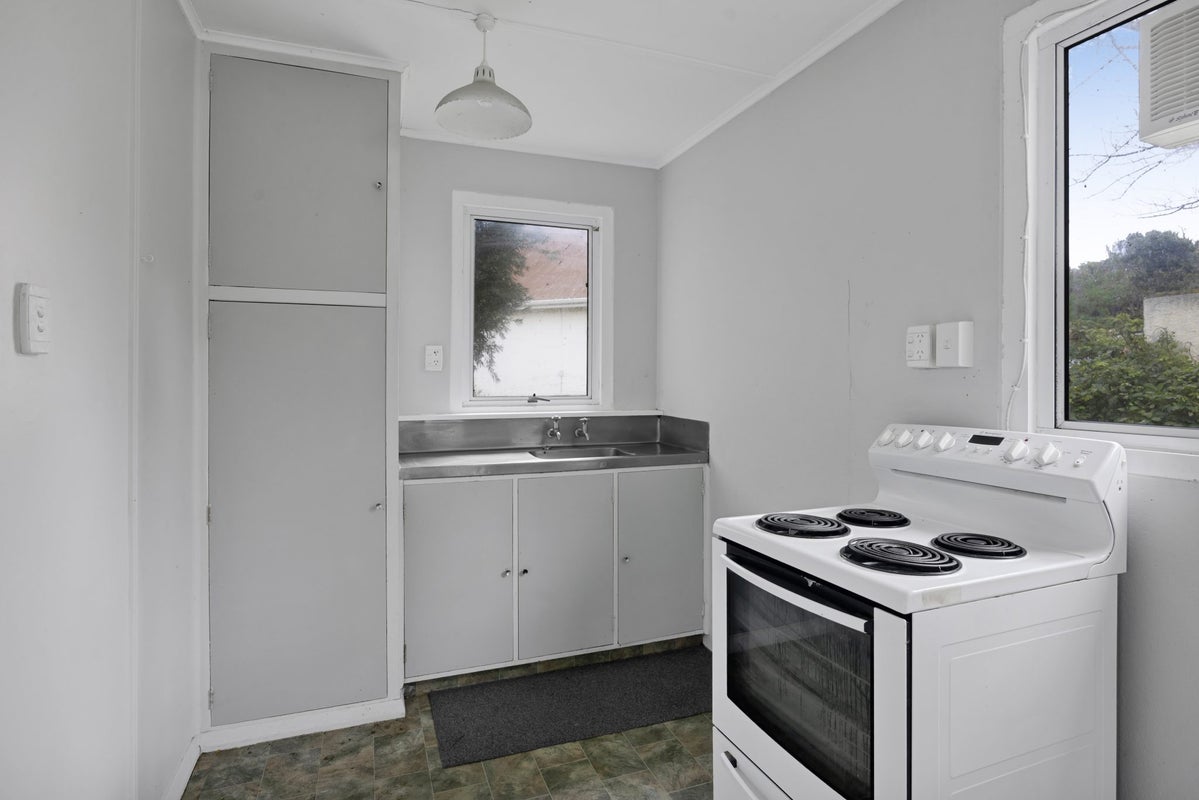 49A Tauhuri Street, Manaia, Manaia - Carousel 2