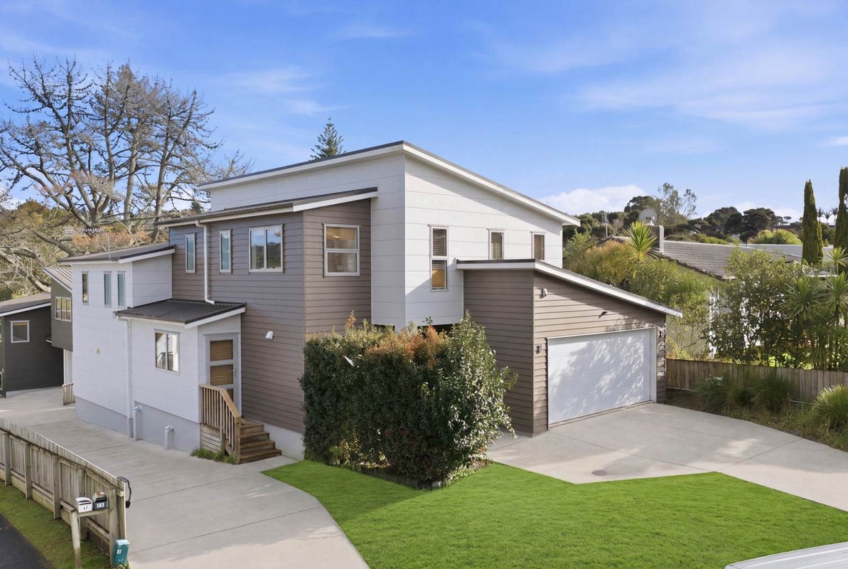 55 Neal Avenue, Glenfield, Auckland - Carousel 2