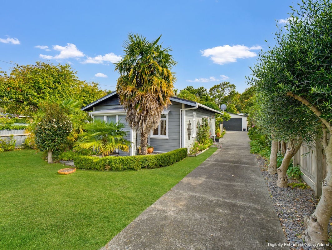 23 Nile Street, Whanganui East, Whanganui - Carousel 1