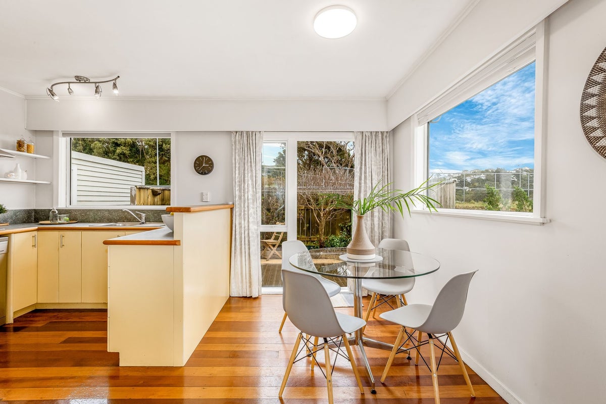 75 Moorefield Road, Johnsonville, Wellington - Carousel 2