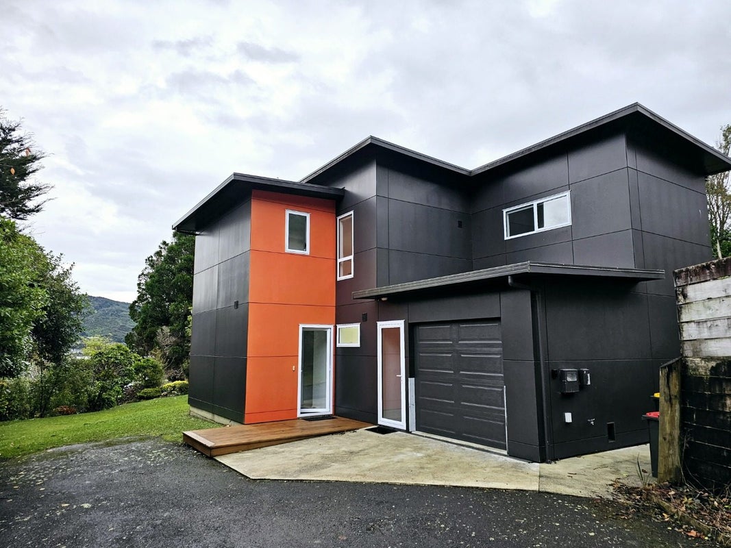 51A Wright Street, Wainuiomata, Lower Hutt - Carousel 1