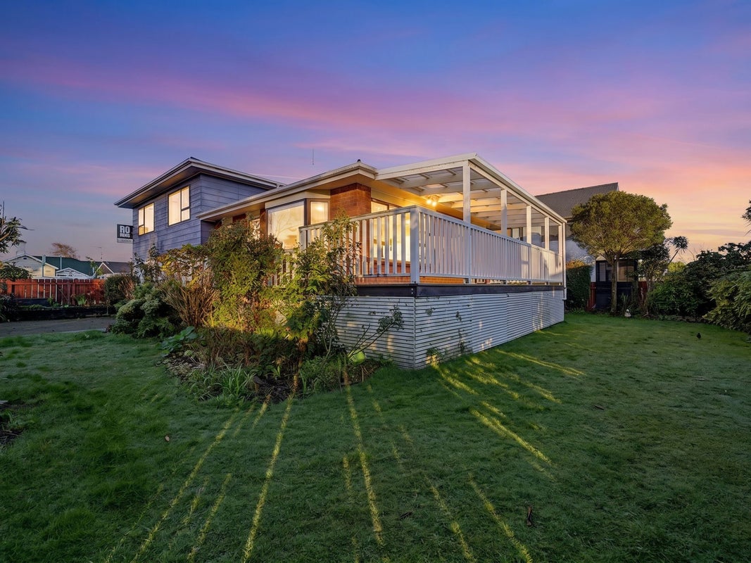 216 Kelvin Street, Avenal, Invercargill - Carousel 42