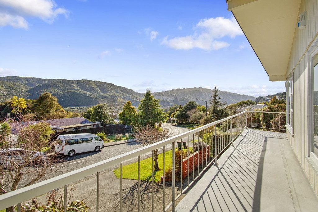 69 Holborn Drive, Stokes Valley, Lower Hutt - Carousel 25