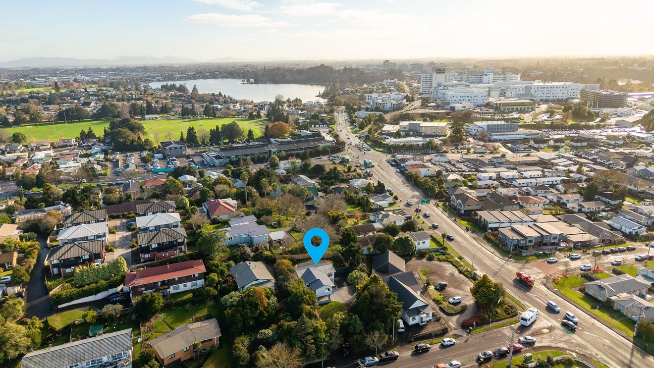 4 Mahoe Street, Melville, Hamilton - Carousel 25