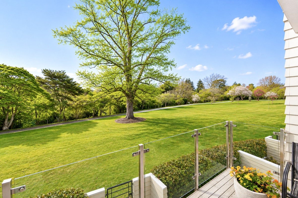 24D Jellicoe Drive, Hamilton East, Hamilton - Carousel 2