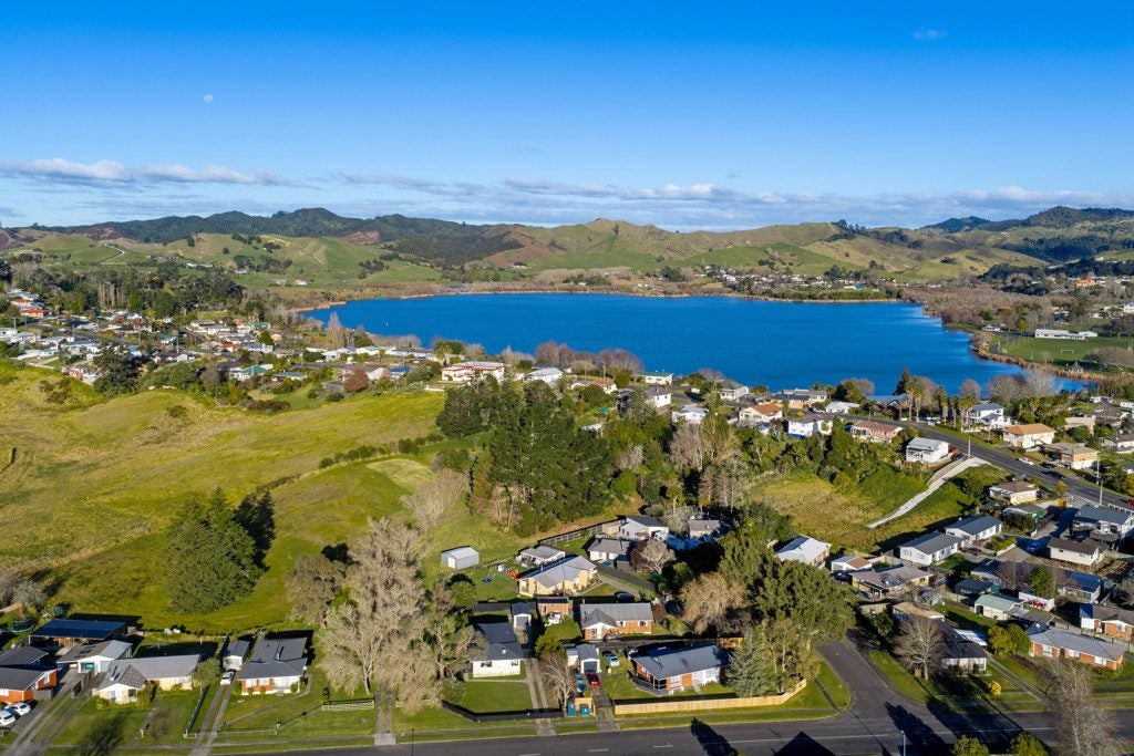 20 Rosser Street, Huntly, Huntly - Carousel 36