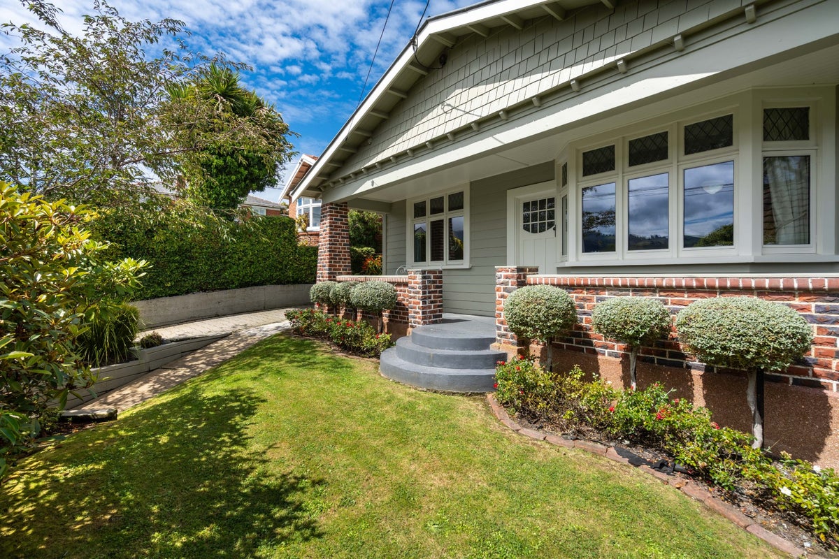 106 Signal Hill Road, Opoho, Dunedin - Carousel 2