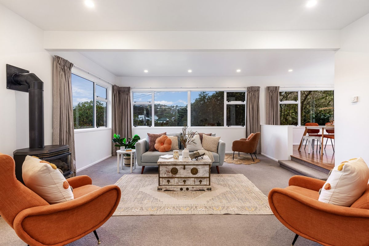 7 Angell Street, Johnsonville, Wellington - Carousel 2