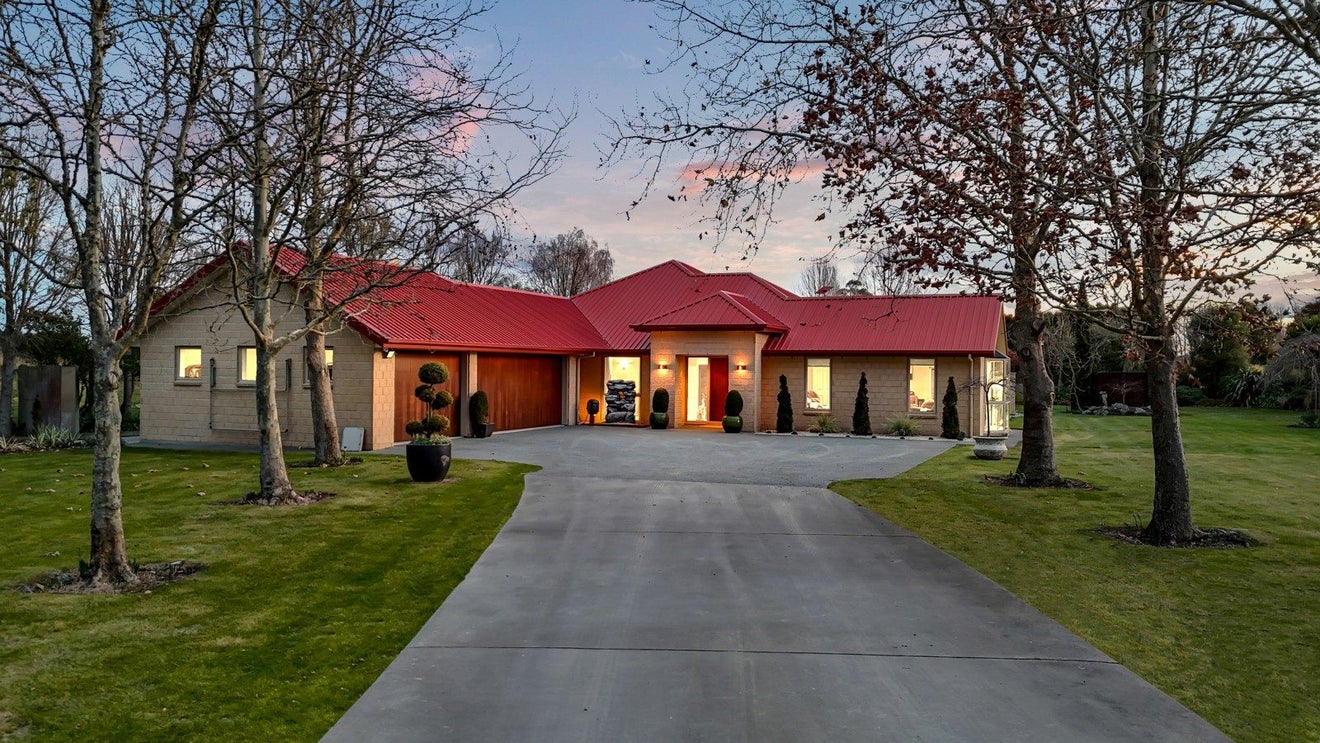 135 Harleston Road, Sefton, Rangiora - Carousel 1