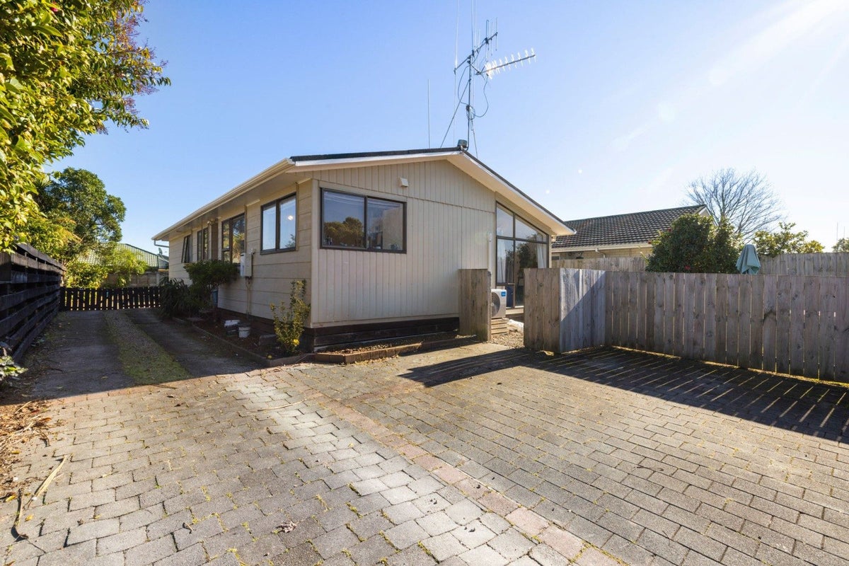 4 Pearl Place, Chartwell, Hamilton - Carousel 3