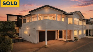 1/49 Hastings Road, Mairangi Bay, Auckland - Carousel 1