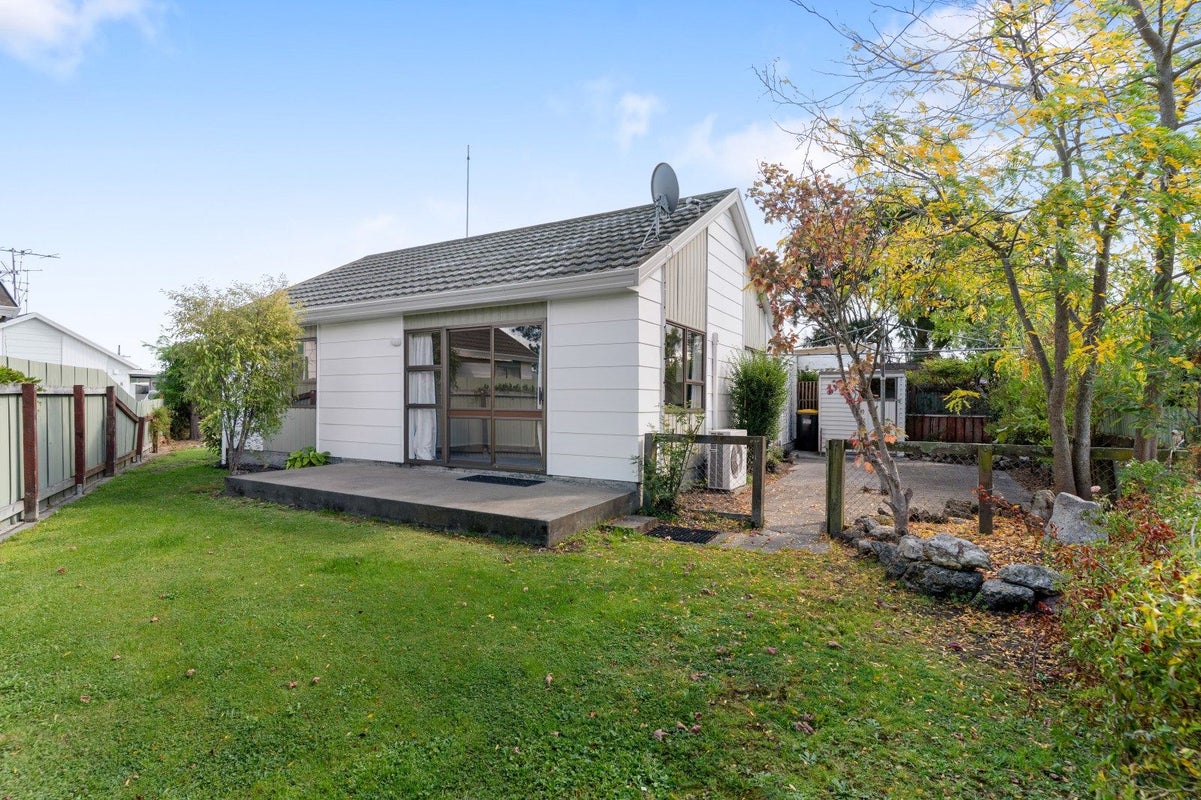 22 Raglan Street, Lansdowne, Masterton - Carousel 2