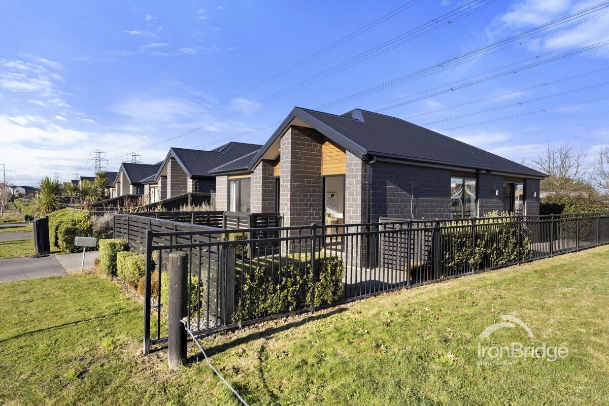 31 Piripiri Place, Broomfield, Christchurch - Carousel 14
