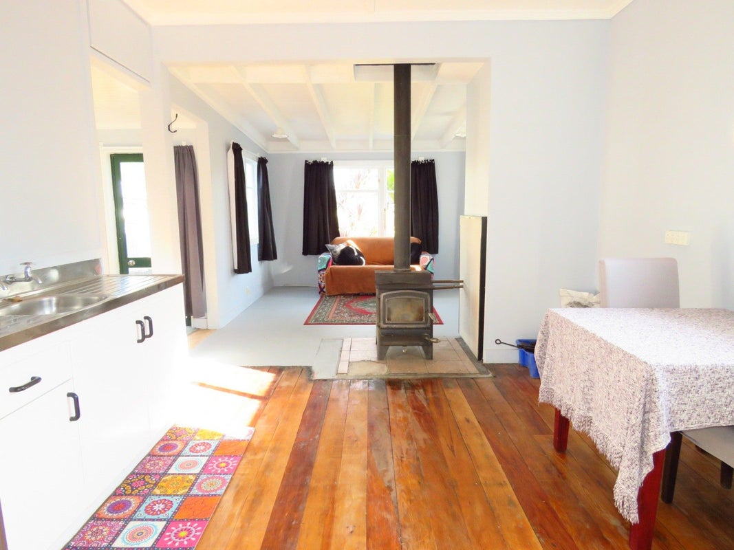 78A Romilly Street, Westport, Westport - Carousel 2