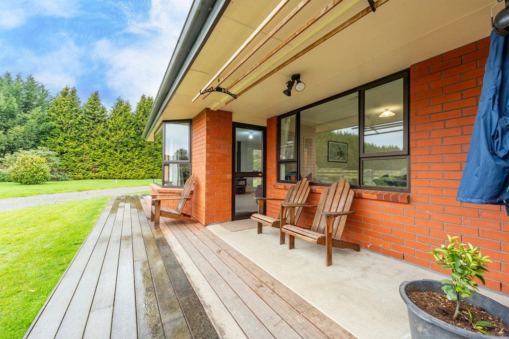 115 Main North Road, Geraldine - Carousel 2