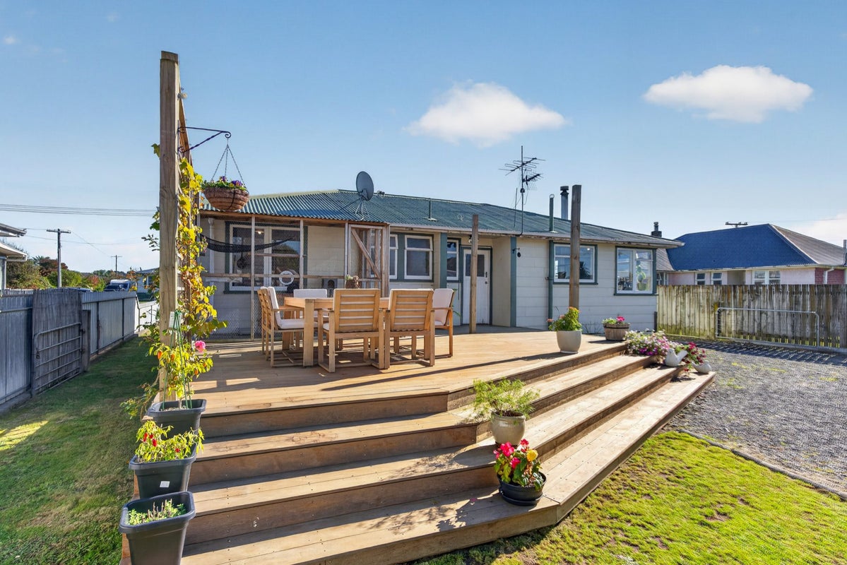 21 Solway Street, Solway, Masterton - Carousel 2