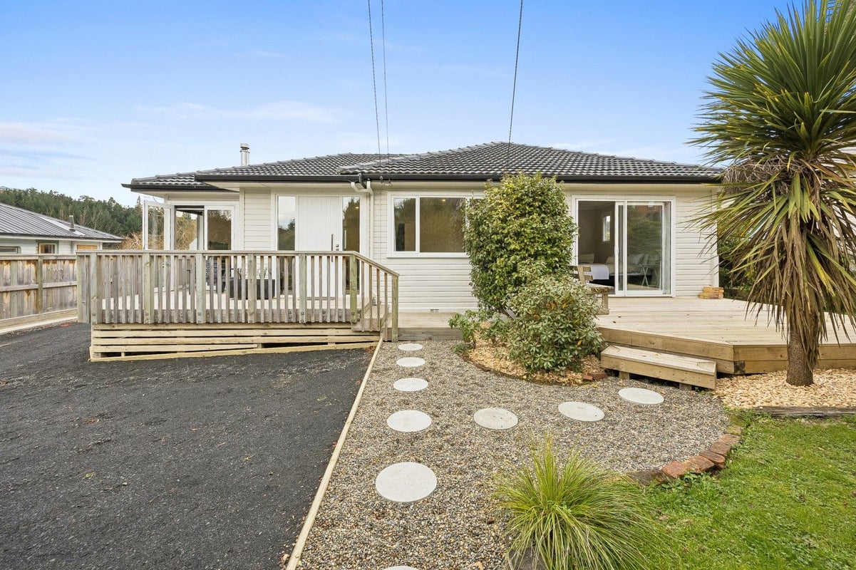 17 Ipswich Street, Bradford, Dunedin - Carousel 1