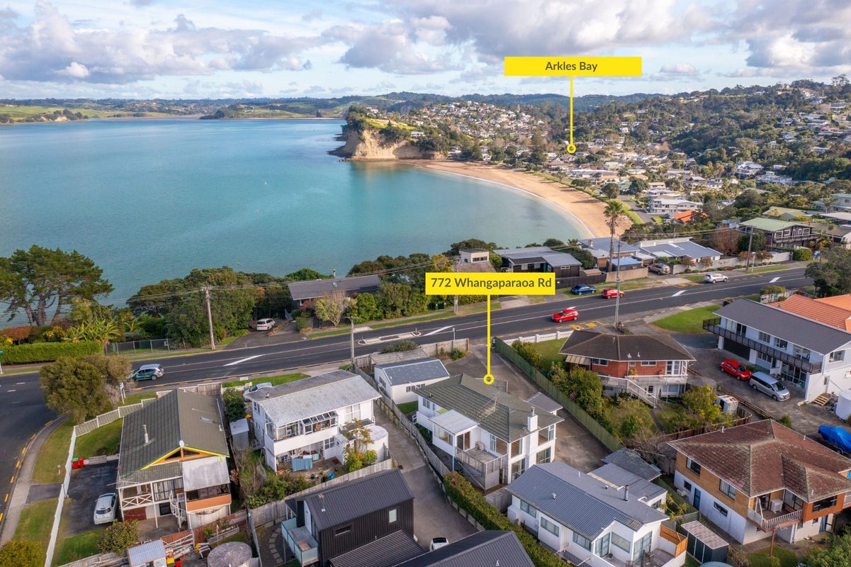 772 Whangaparaoa Road, Manly, Whangaparaoa - Carousel 2