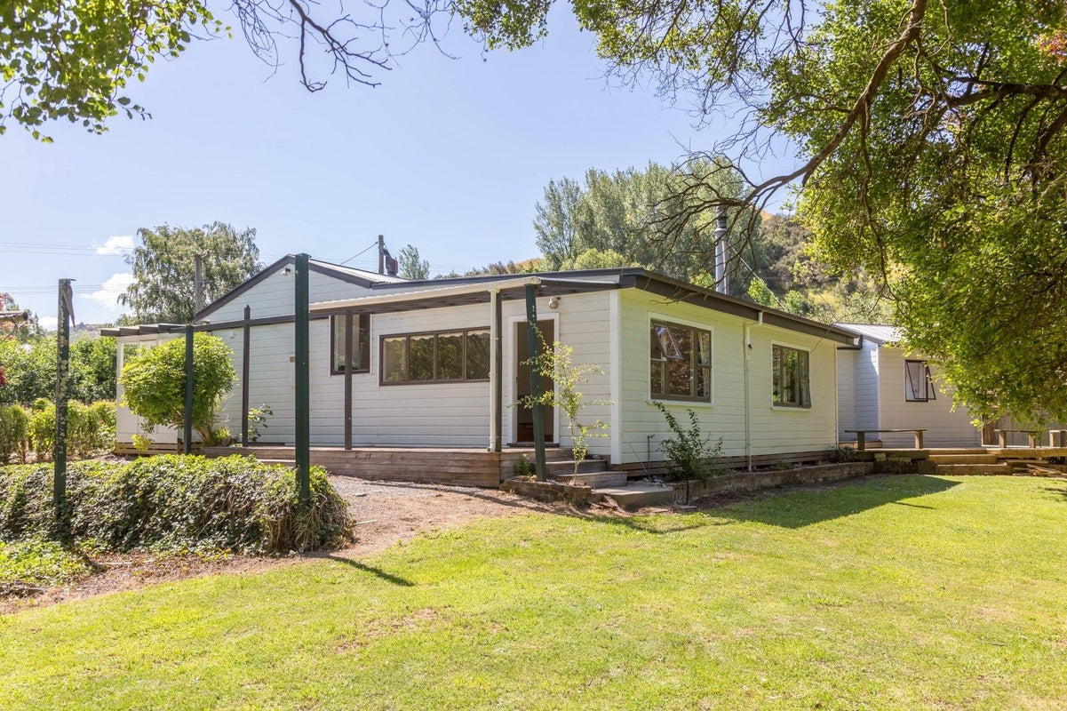 436 Jacksons Line, Mauriceville, Masterton - Carousel 1