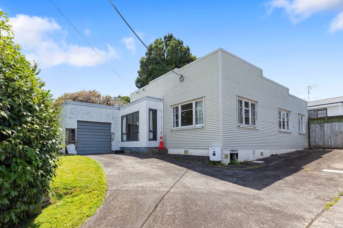 37A Paine Street, Judea, Tauranga - Carousel 1
