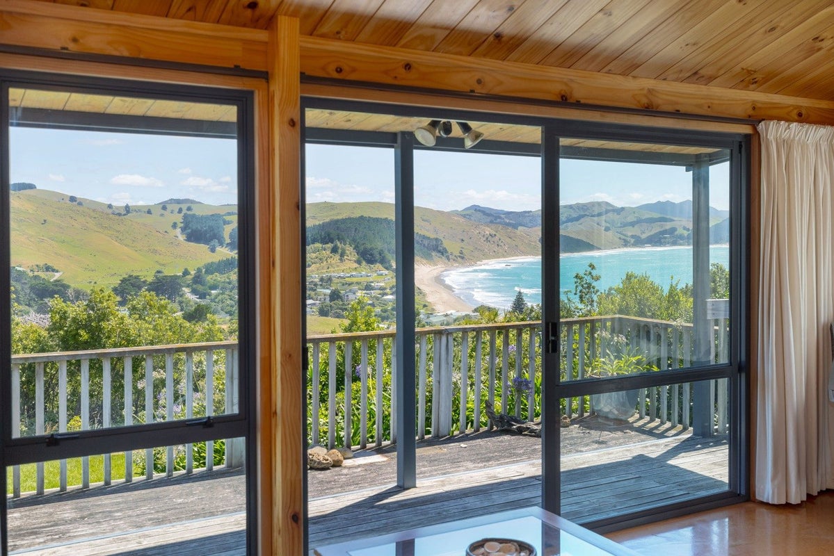 46 Guthrie Crescent, Castlepoint - Carousel 1