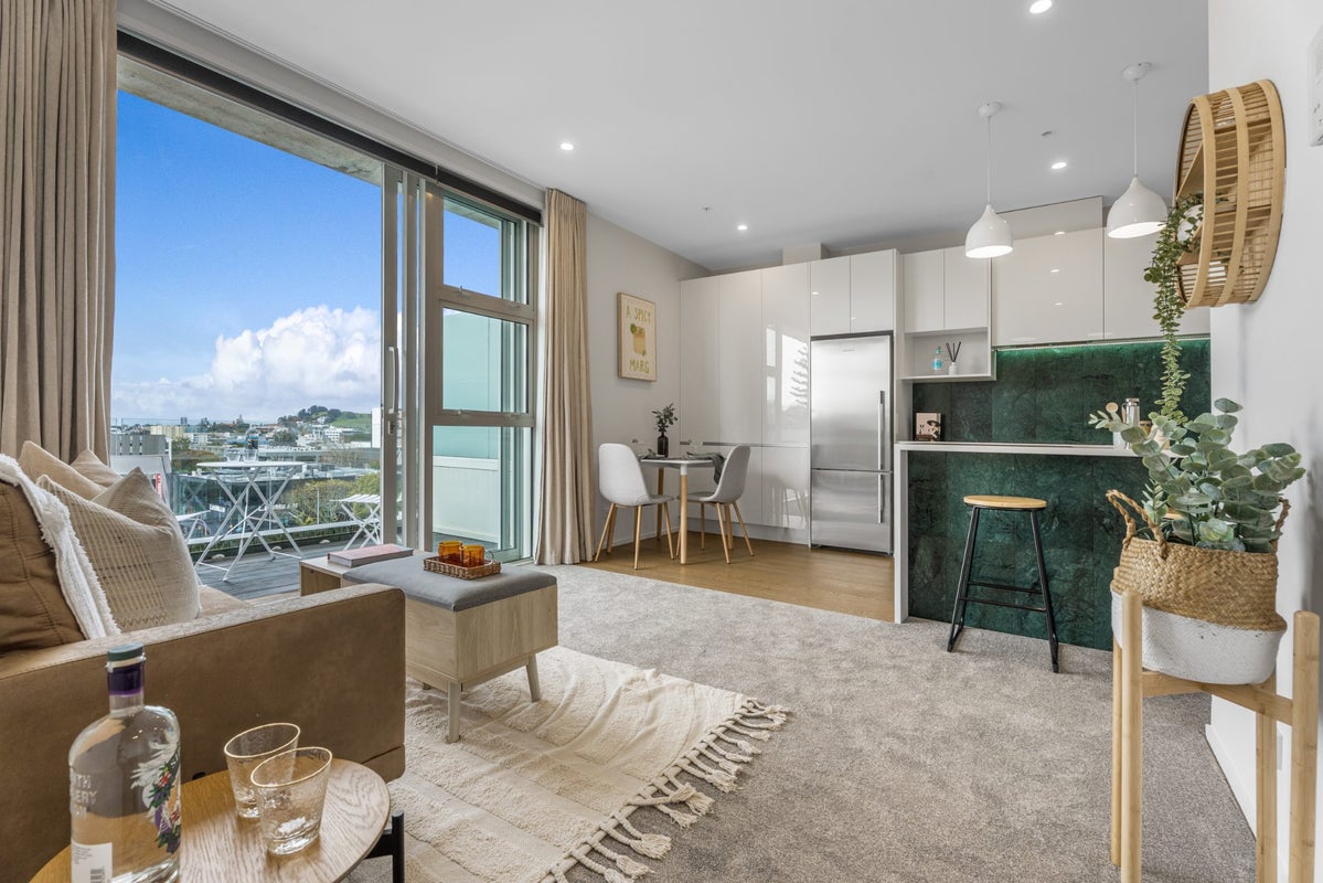 408/246 Khyber Pass Road, Newmarket, Auckland - Carousel 1