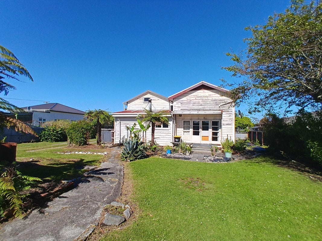 129 Russell Street, Westport, Westport - Carousel 2