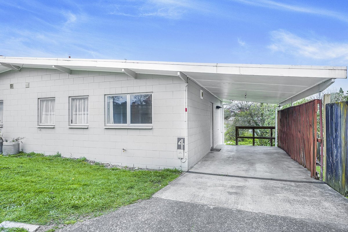 1-4/360 Ohaupo Road, GLENVIEW, HAMILTON - Carousel 2