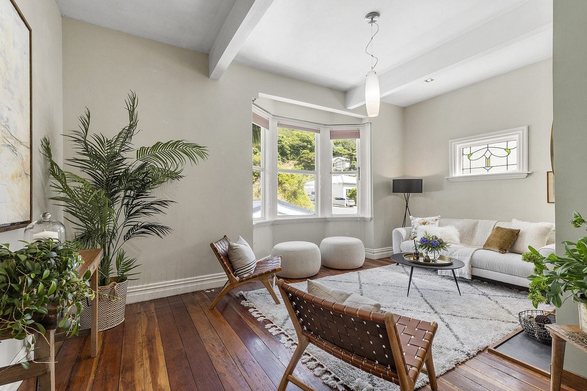 241 Ohiro Road, Brooklyn, Wellington - Carousel 1