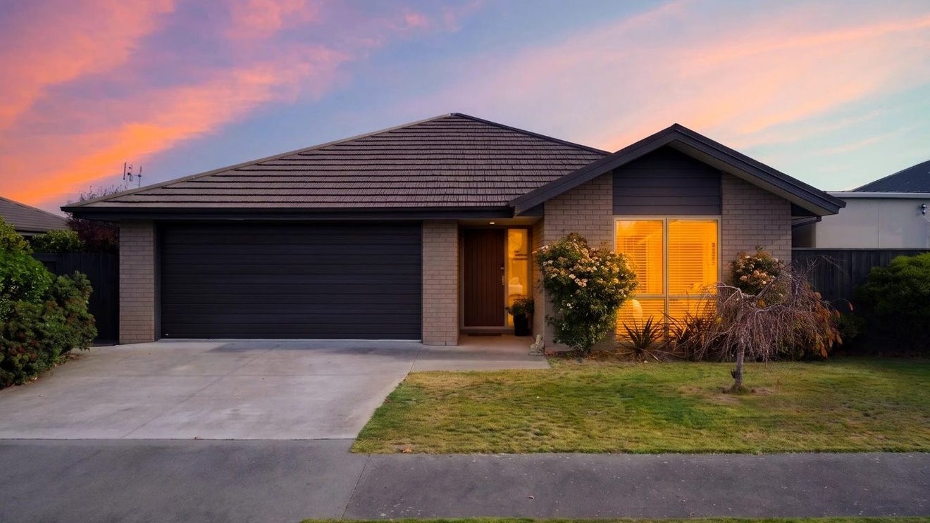 17 Te Whariki Street, Marshland, Christchurch - Carousel 1